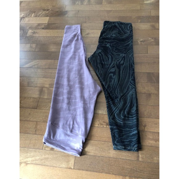 Old Navy High waist Elevate leggings bundle of 2 - Picture 3 of 10